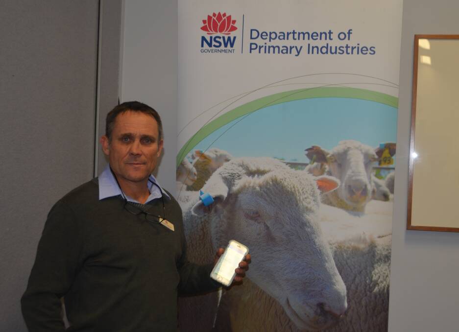 NSW DPI Wagga Wagga livestock officer Geoff Casburn at the 2019 Graham Centre Livestock Forum promoting the new feed calculator App which is designed to help livestock producers calculate drought rations for sheep and cattle. 