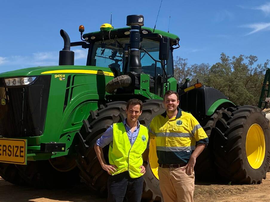 Nick Orssich, StoneX APAC vice president for Ags and Will Martin, Moxey Farms, Eugowra, NSW. Photo courtesy of StoneX.