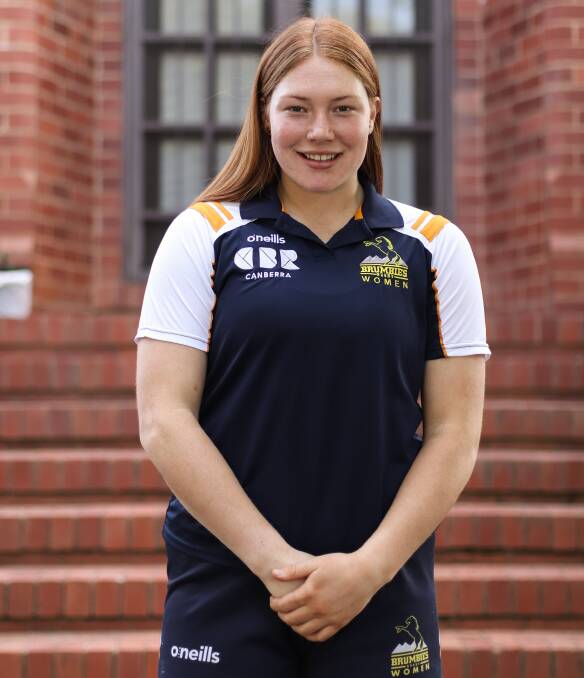 Grace Kemp balances both her final years at high school and being a senior list player for the ACT Brumbies Super W team.