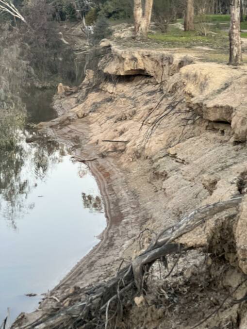 Erosion downstream of Torrumbarry Lock. Picture supplied