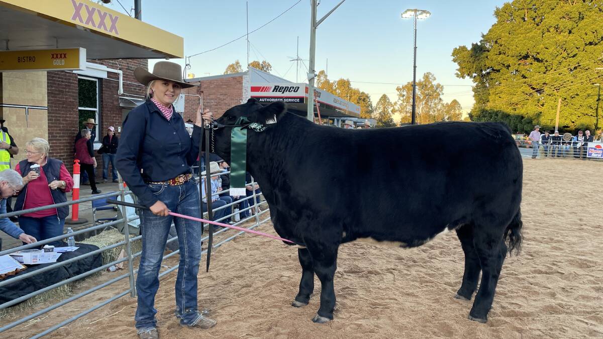 Reserve champion steer carcase was a Belgian Blue/Angus prepared by Chloe Plowman and Hamish McLachlan, Kingaroy, Qld, 660kg, scoring 81.56pts, including 35.99 MSA index points. It placed second in its heavyweight class on the hoof.