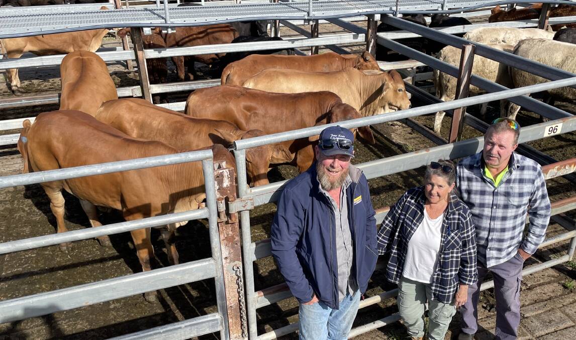 Droughtmaster steers 389.2kg made 478.2c/kg or $1860.99 for Dave Bennett with his in-laws Raelene and James Rose, all from Lower Southgate.