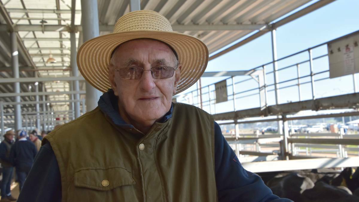Bill Weidner, 91, Bungowannah is proving age is no barrier to online bidding, purchasing stock through platform StockLive. Pictured at the Wodonga saleyards last year. 