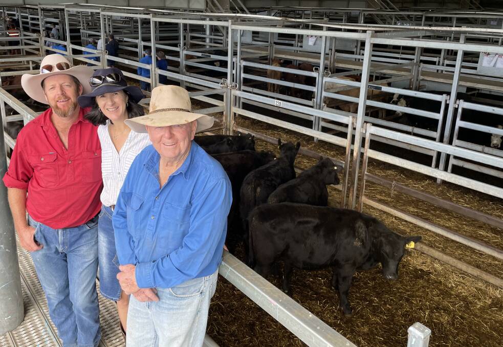 Pete and Rebecca Mathews, Spring Terrace, sold 328kg, 10- to 12-month-old Angus steers for $1140 a head at Carcoar last Friday. They are with Mr Mathew's father, Ken Mathews. Picture by Karen Bailey.